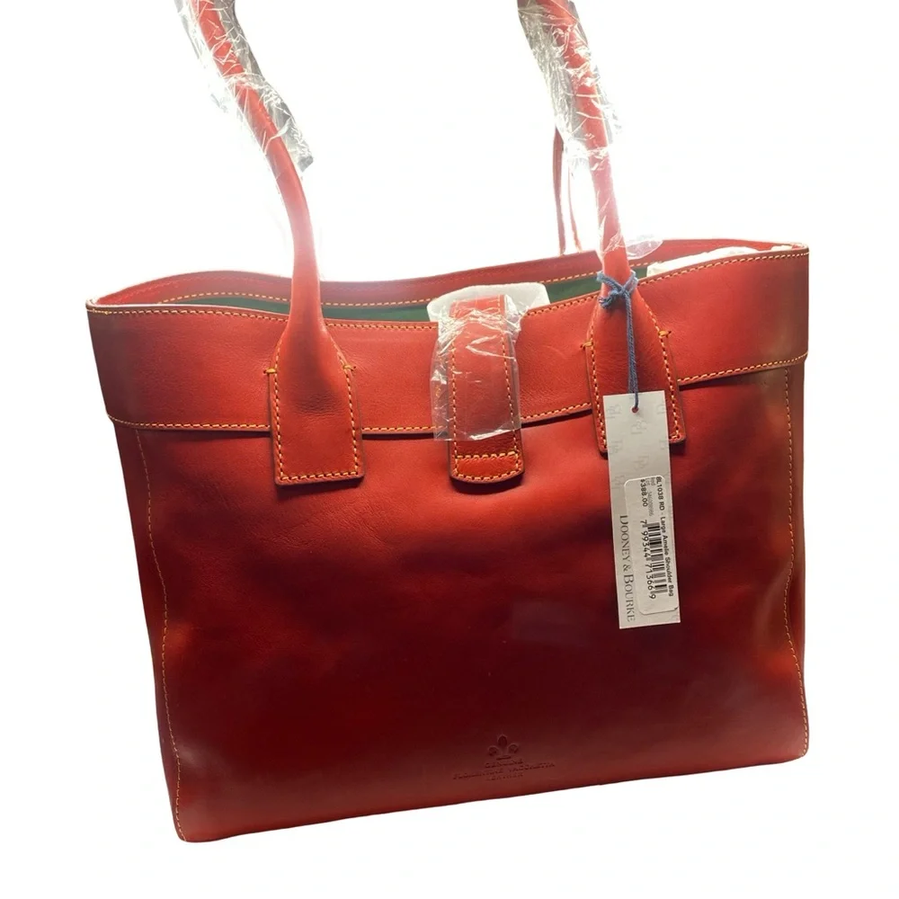 Chic Red Leather Shoulder Bag - Picture 1 of 10
